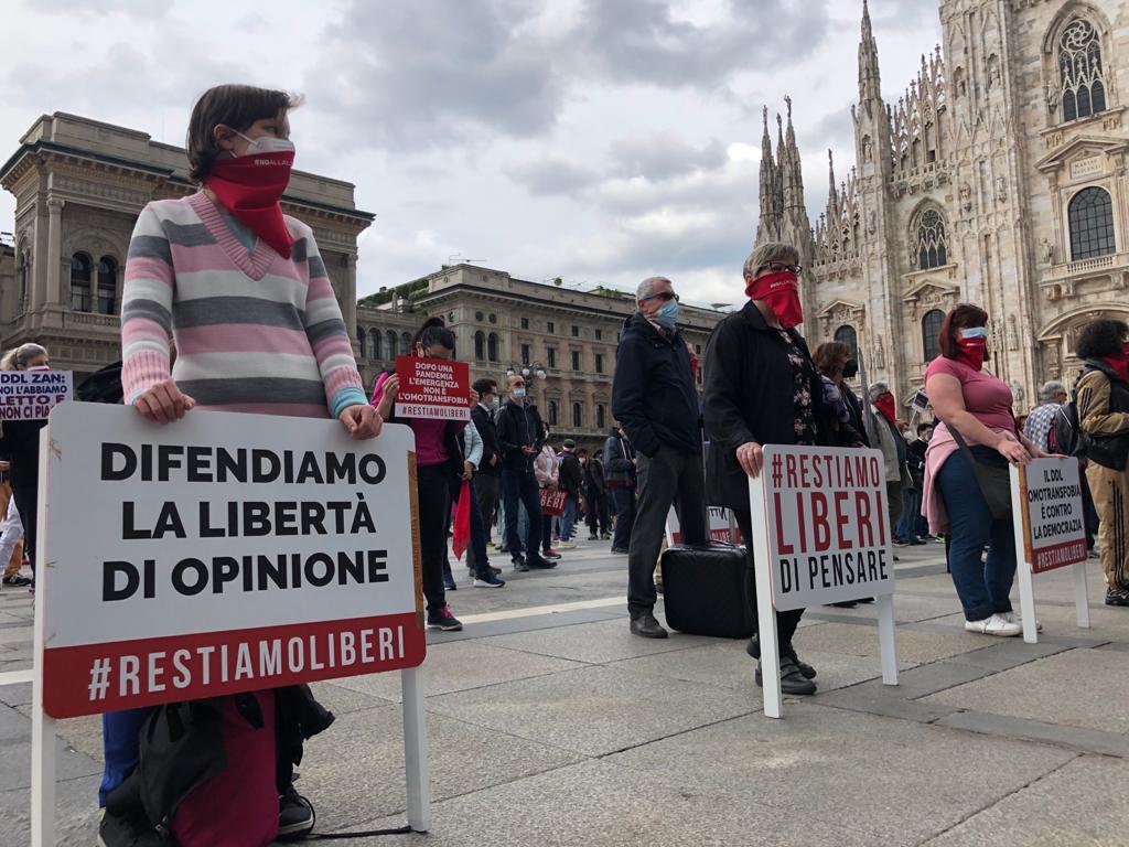 Pillon: «In piazza a Milano per difendere i nostri figli» 1